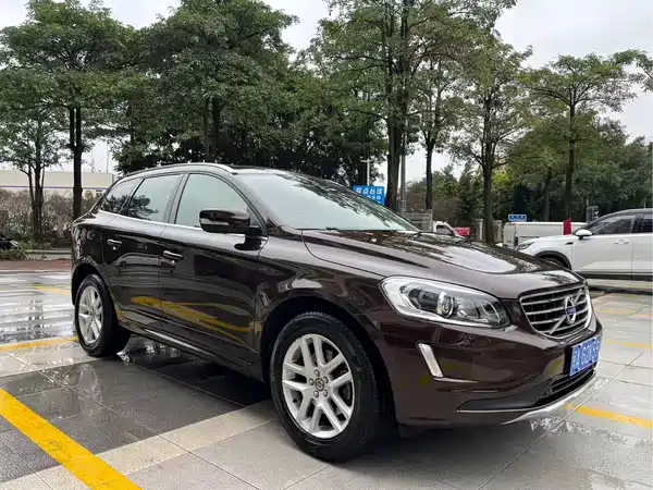 Volvo XC60 2017