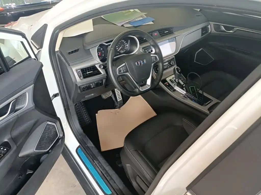 Geely Emgrand GS 2019 — фото 16
