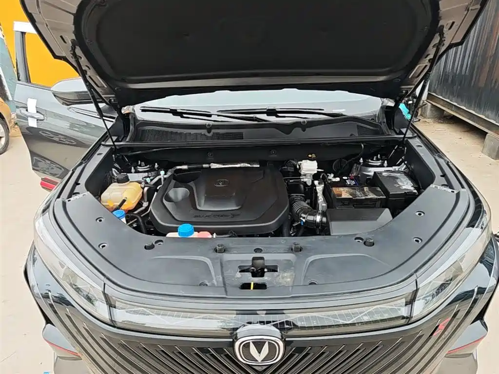 Changan CS75 PLUS 2022 — фото 20