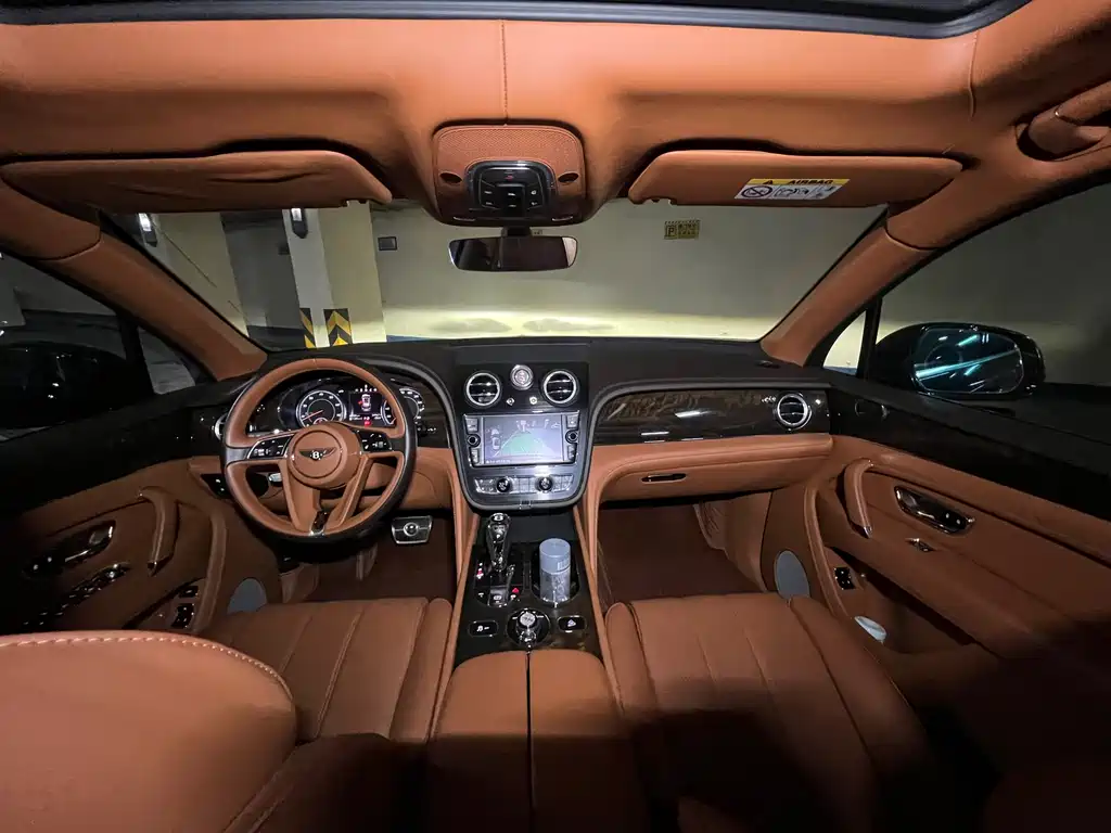 Bentley Bentayga 2022