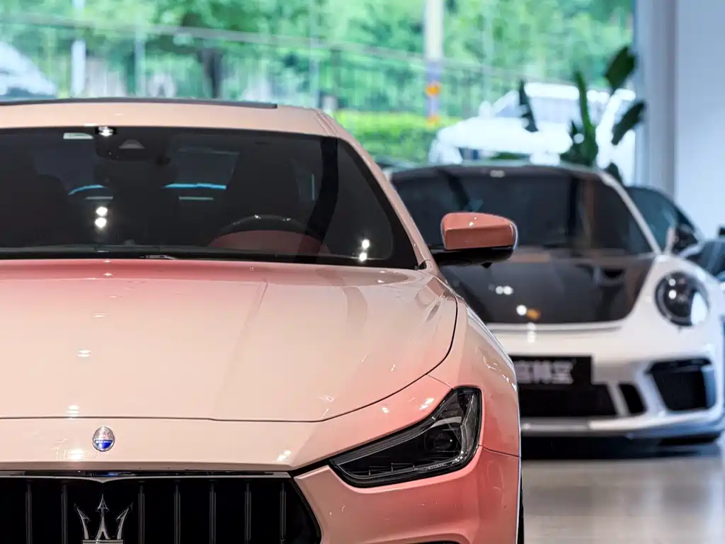 Maserati Ghibli 2023 — фото 2