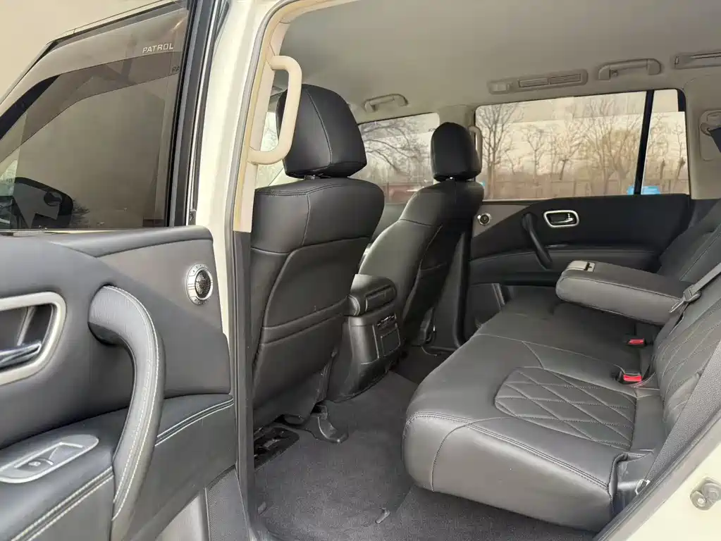 Nissan Patrol 2018 — фото 19