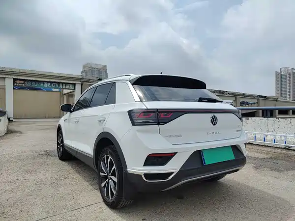 Volkswagen T-Roc 2025