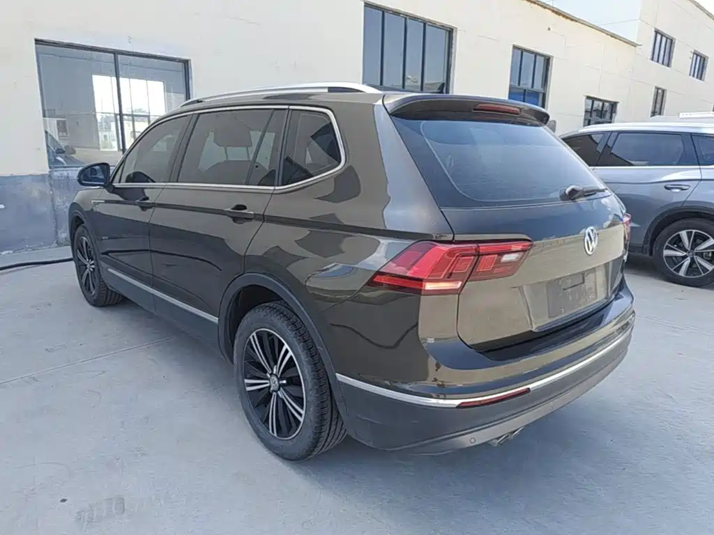 Volkswagen Tiguan L 2020