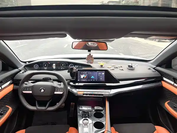 Changan UNI-V 2023