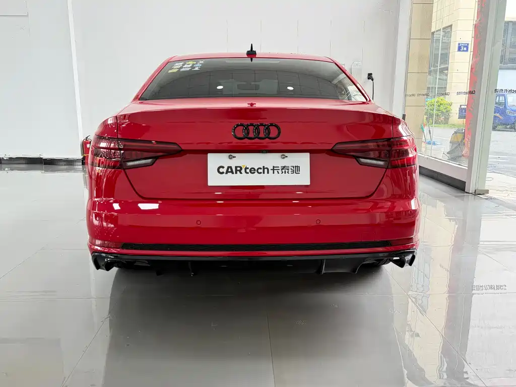 Audi A4L 2018 — фото 9