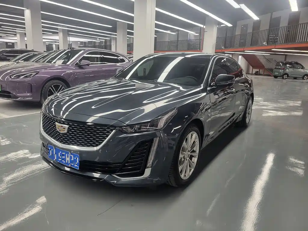 Cadillac CT5 2021 — фото 1