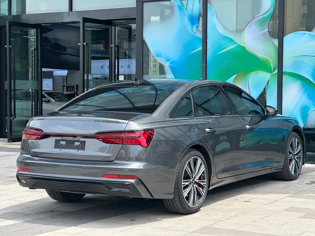 Audi A6L 2023 — фото 4
