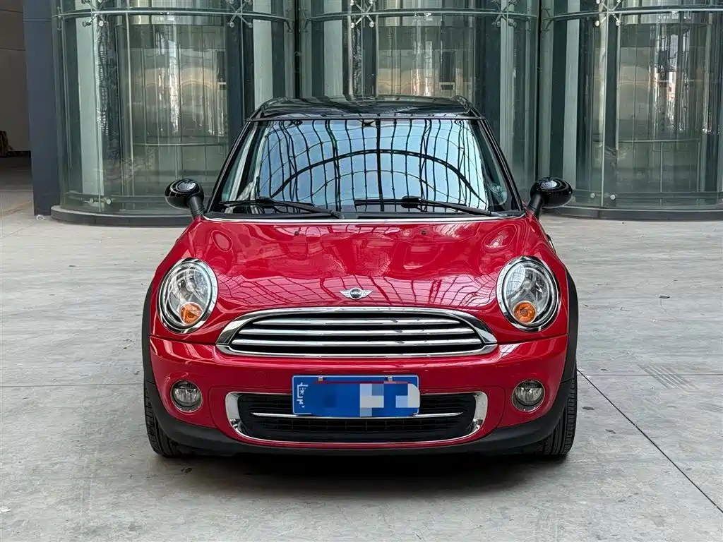 MINI Clubman 2010 — фото 2