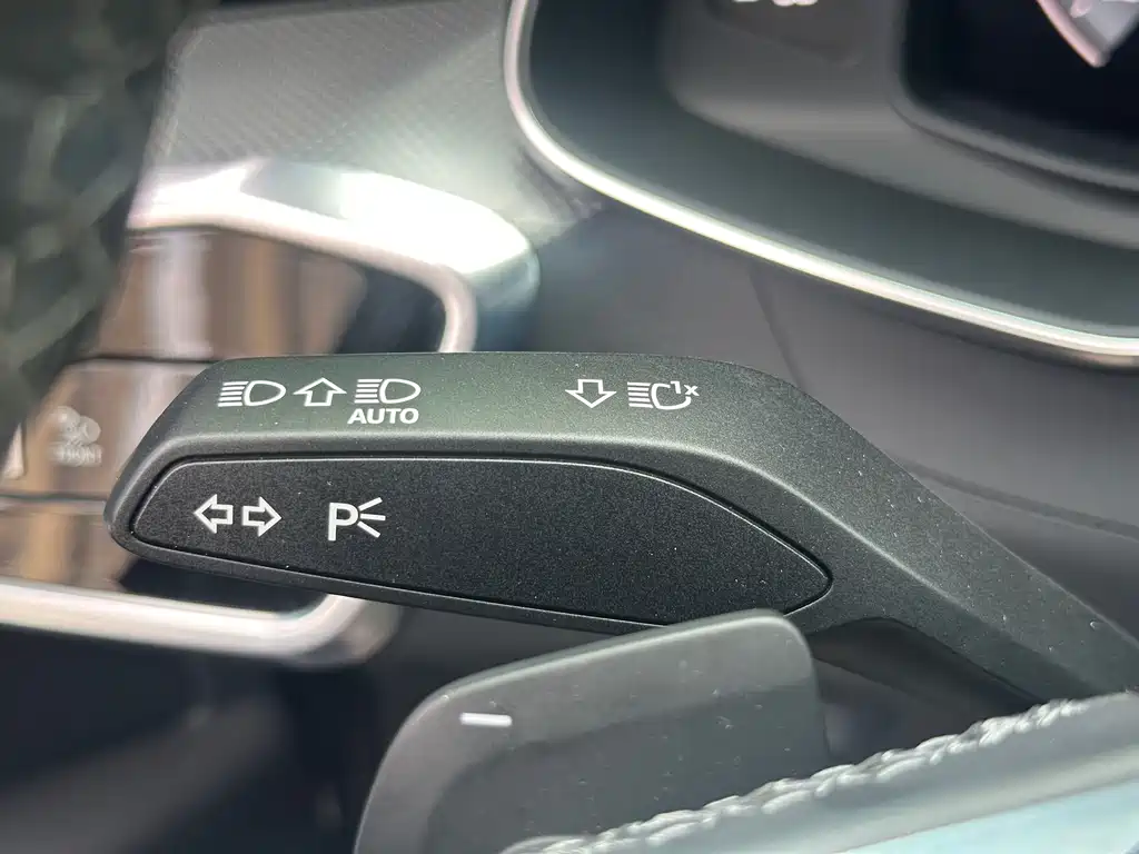 Audi A6L 2023 — фото 14
