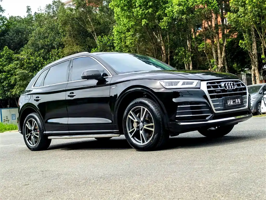 Audi Q5L 2019