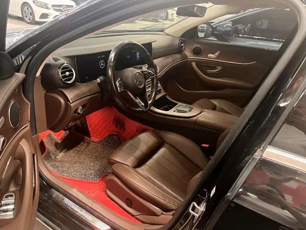 Mercedes-Benz E-Class 2021