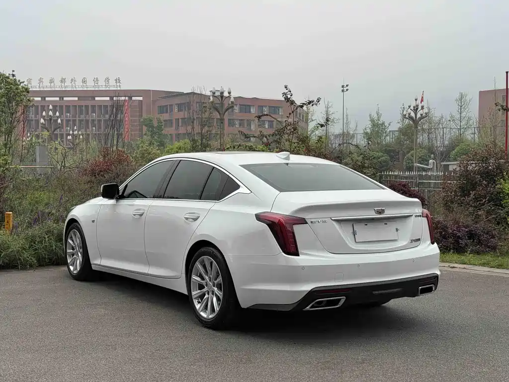 Cadillac CT5 2020 — фото 22