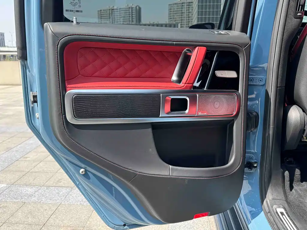 Mercedes-Benz G-Class 2024 — фото 13