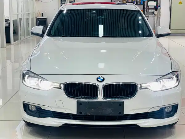 BMW 3 Series 2016