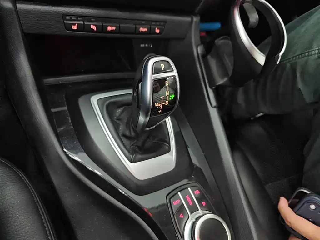 BMW X1 2016 — фото 14