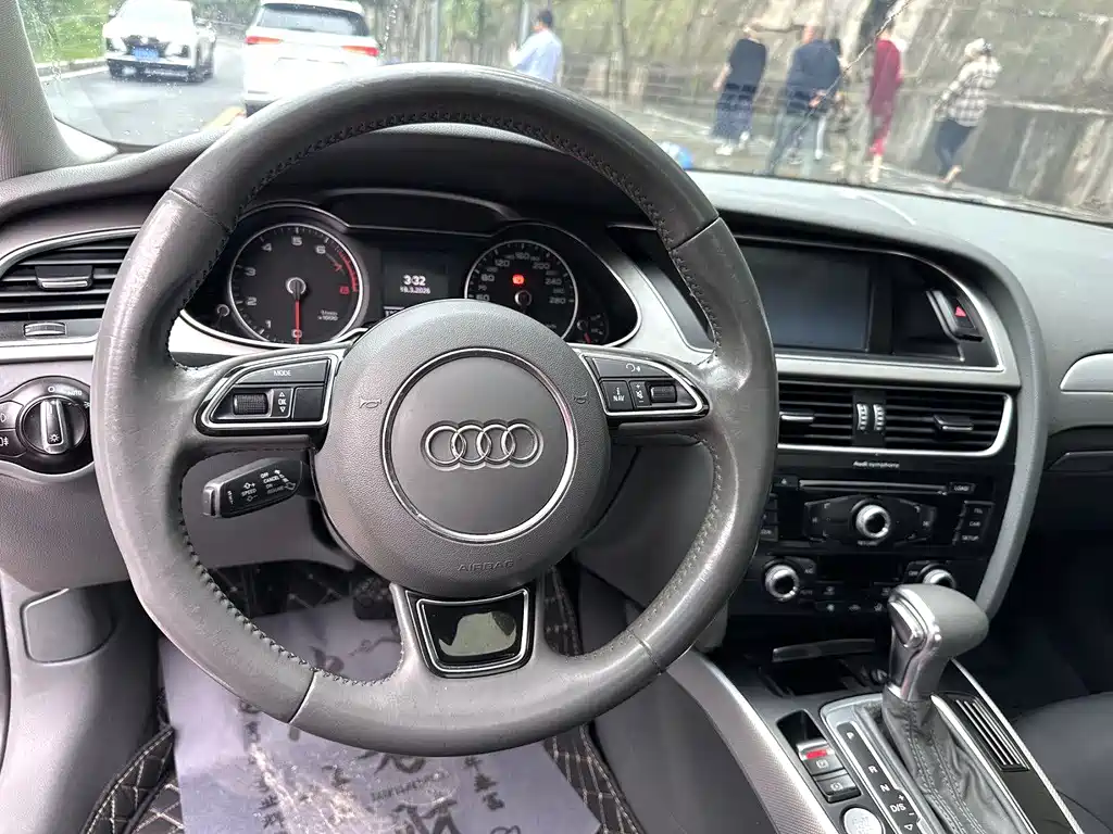 Audi A4L 2016 — фото 8