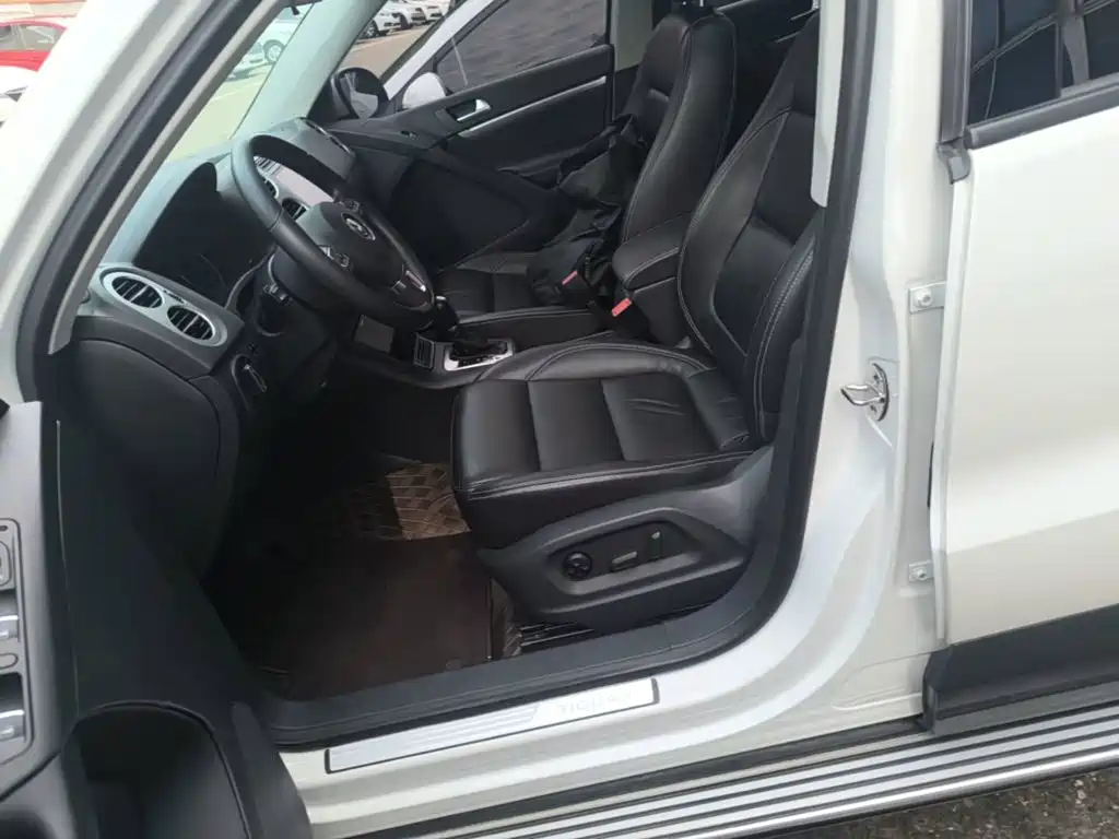Volkswagen Tiguan 2018 — фото 15