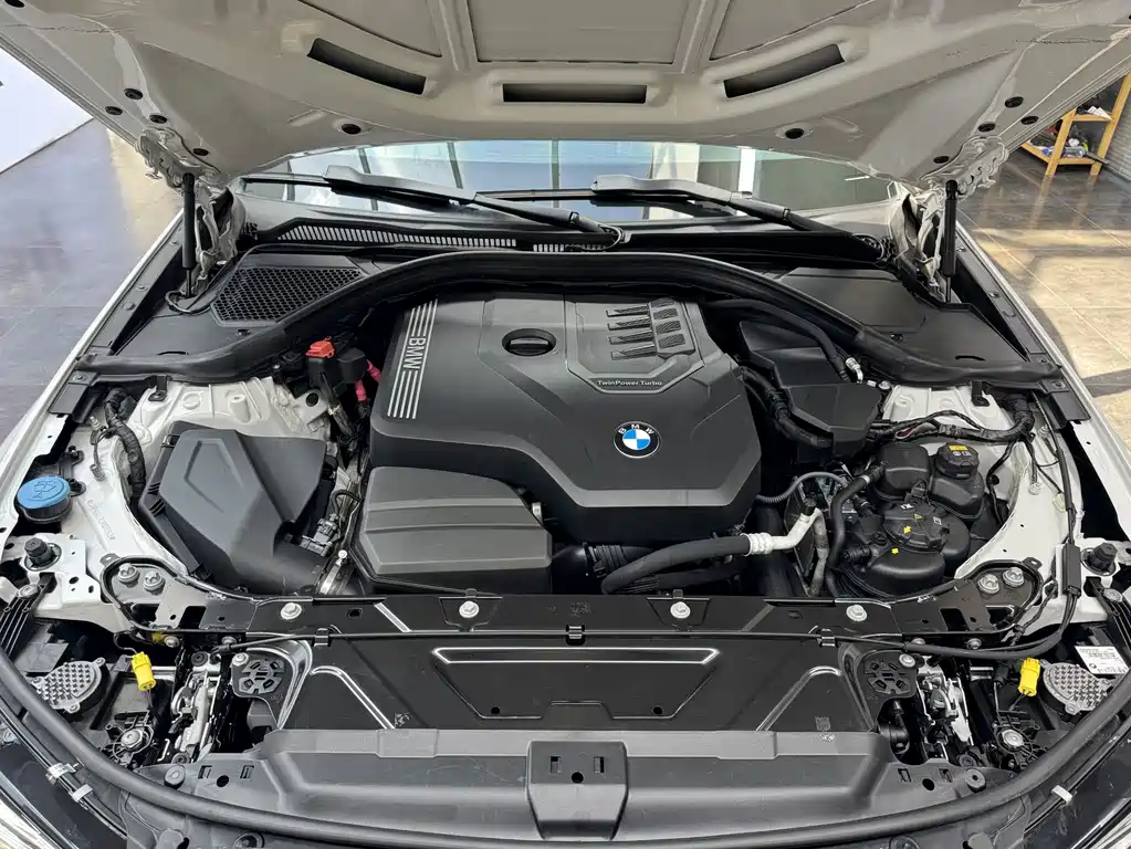 BMW 3 Series 2020 — фото 17