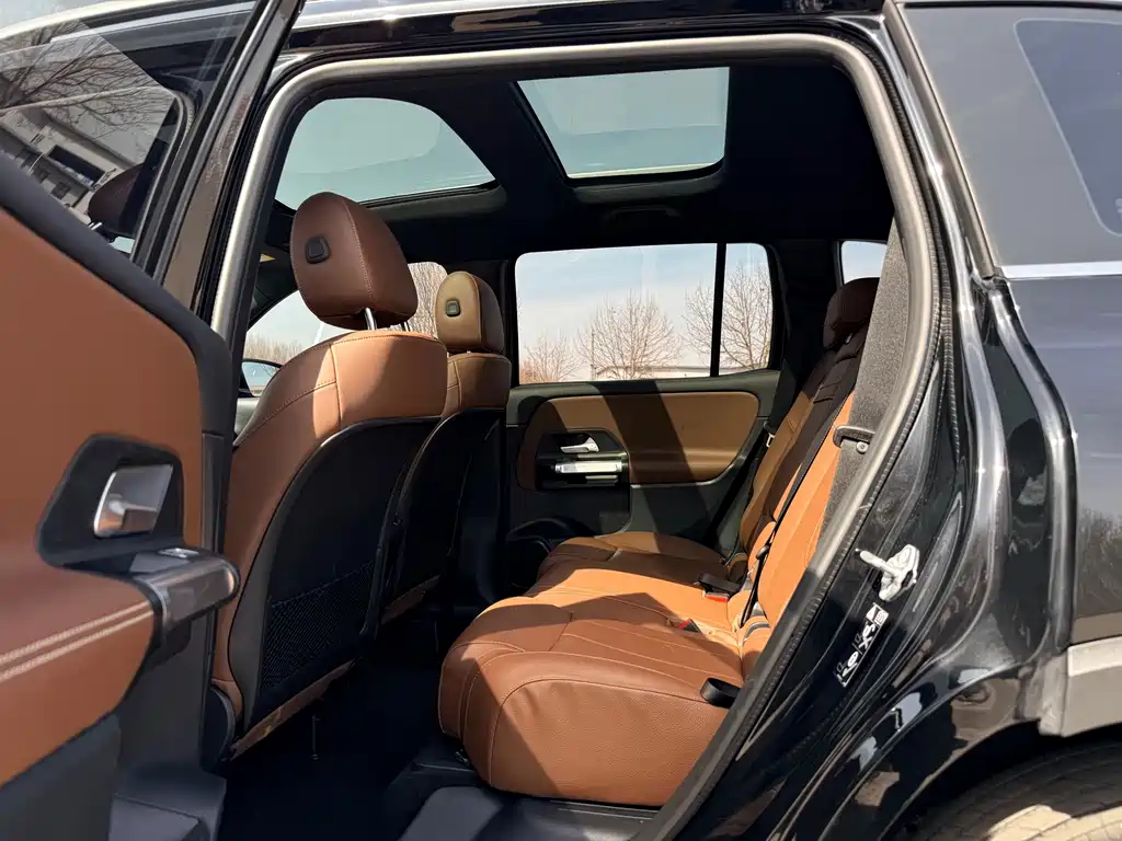Mercedes-Benz GLB 2023 — фото 11
