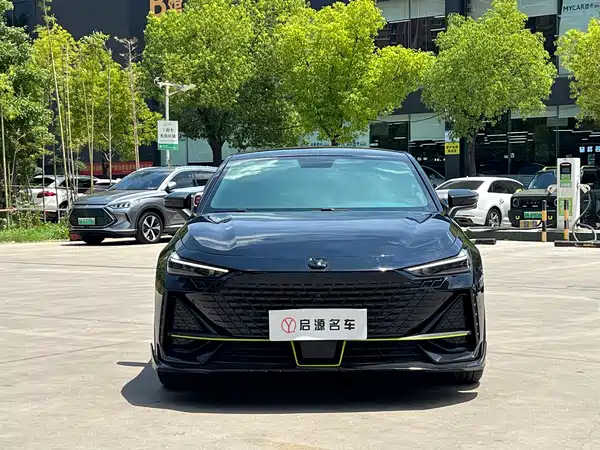 Changan UNI-V 2023