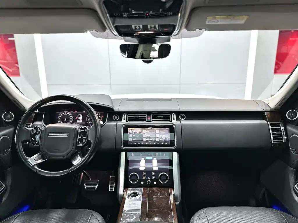 Land Rover Range Rover 2021 — фото 13