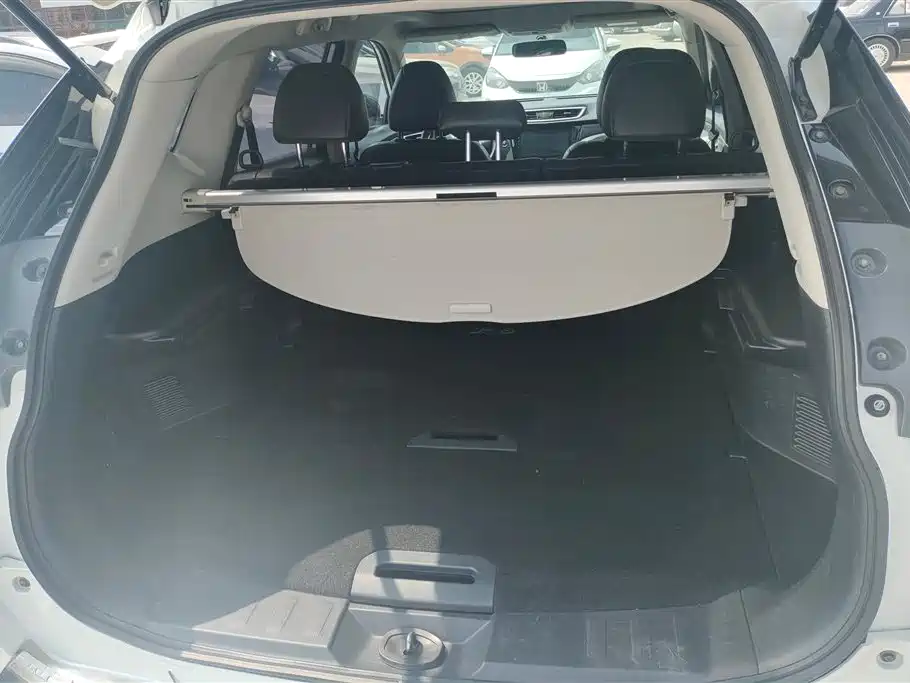 Nissan X-Trail 2016