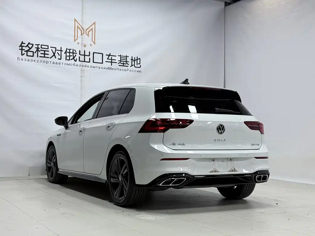 Volkswagen Golf 2022