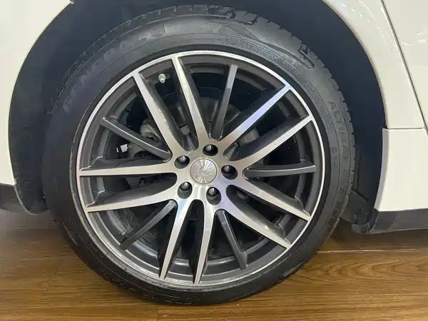 Maserati Ghibli 2014