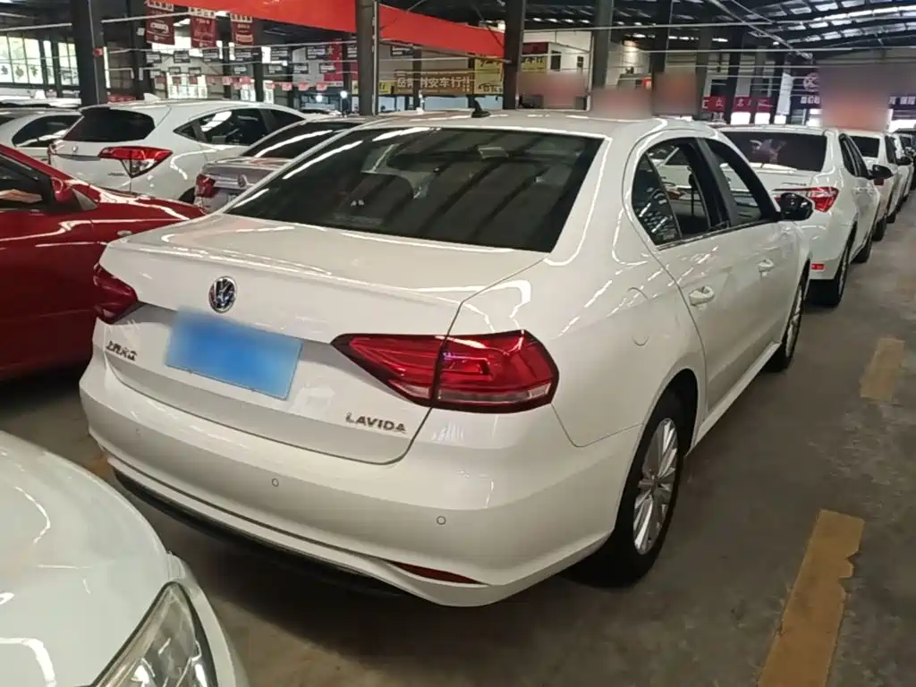 Volkswagen Lavida 2020
