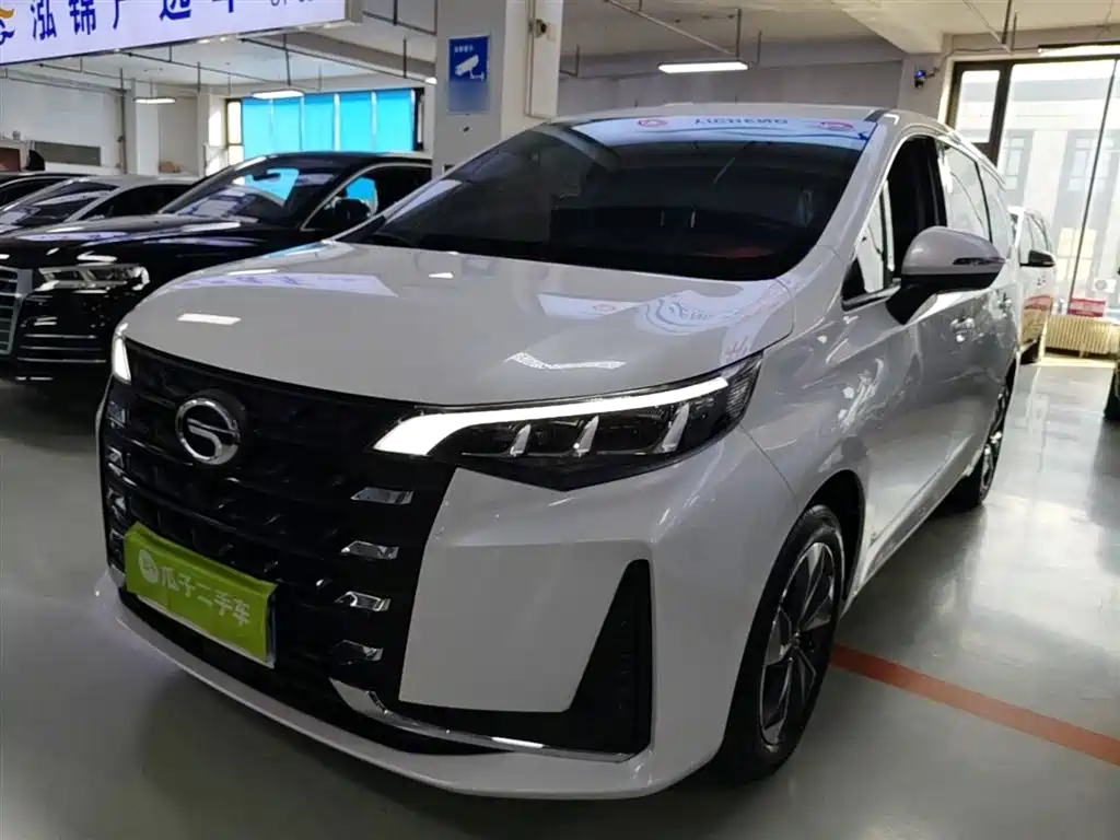 GAC Motor Trumpchi M6 2023 — фото 1