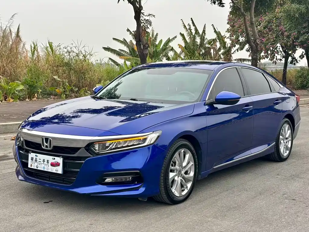 Honda Accord 2020 — фото 1