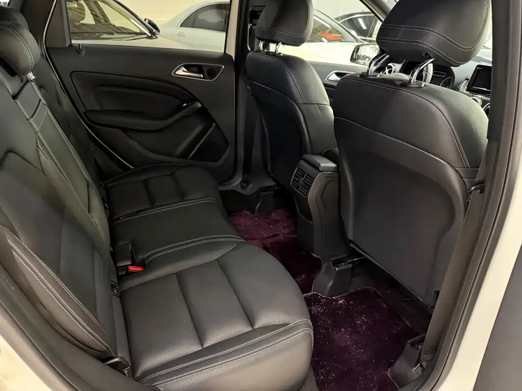 Mercedes-Benz B-Class 2015 — фото 16