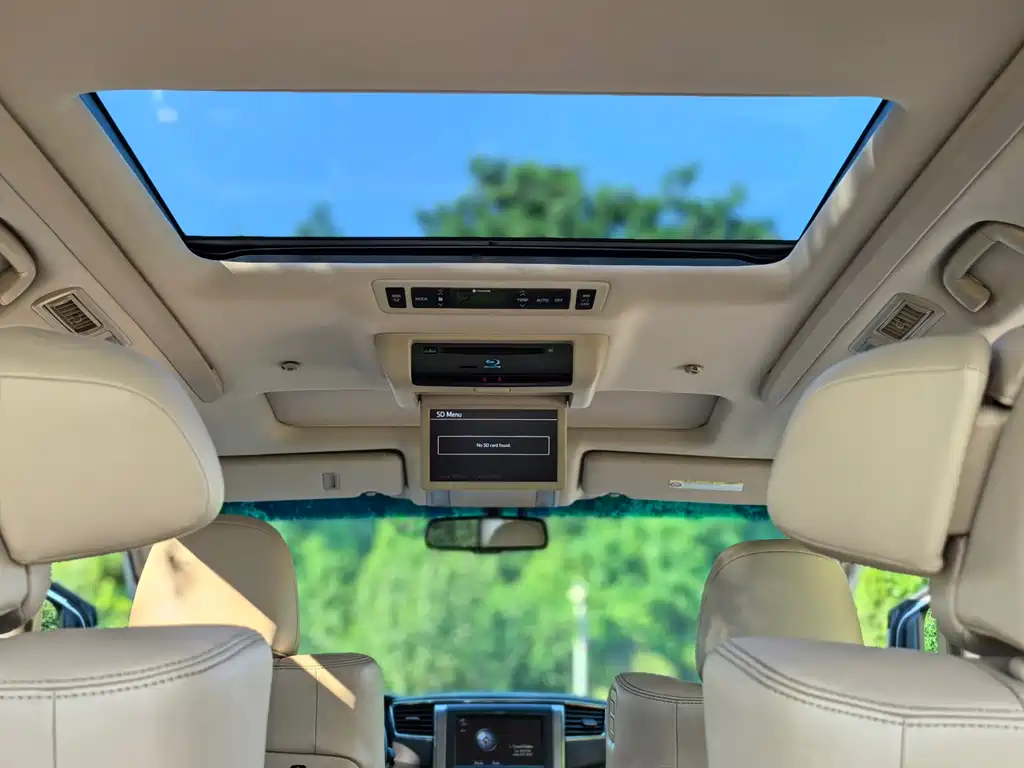 Toyota Alphard 2016 — фото 15