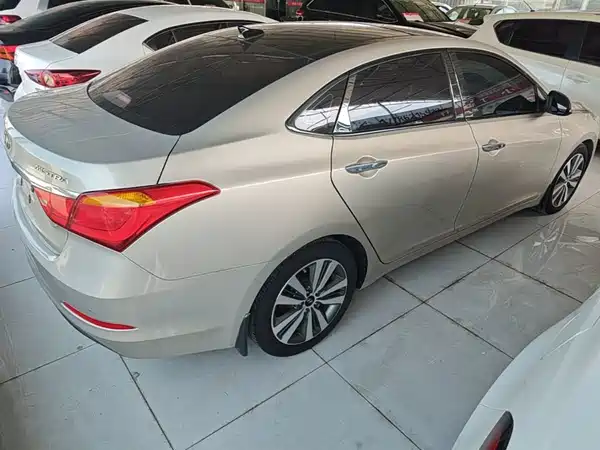 Hyundai Mistra 2016