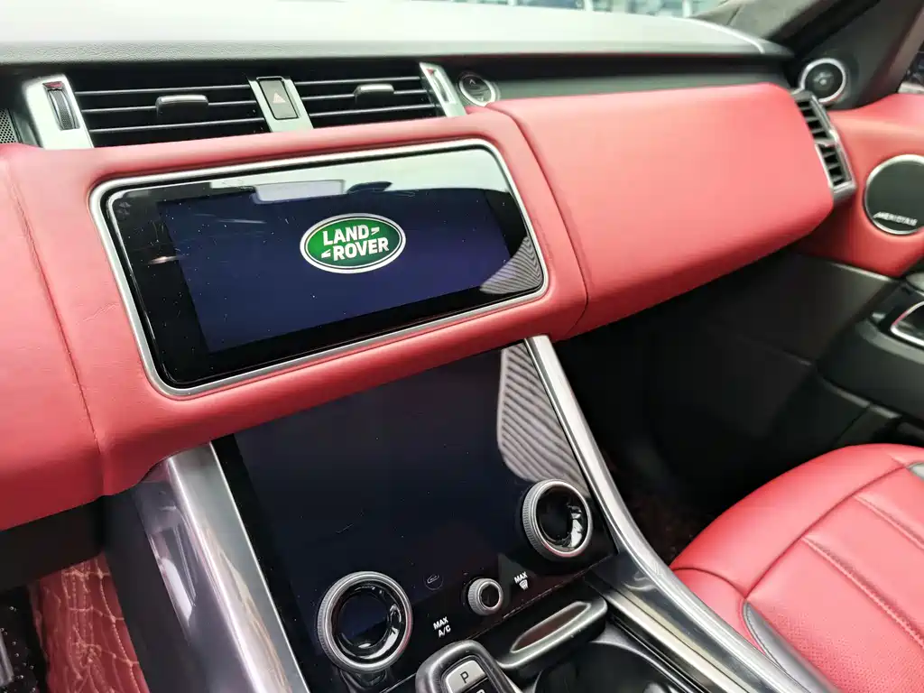 Land Rover Sport 2019 — фото 11