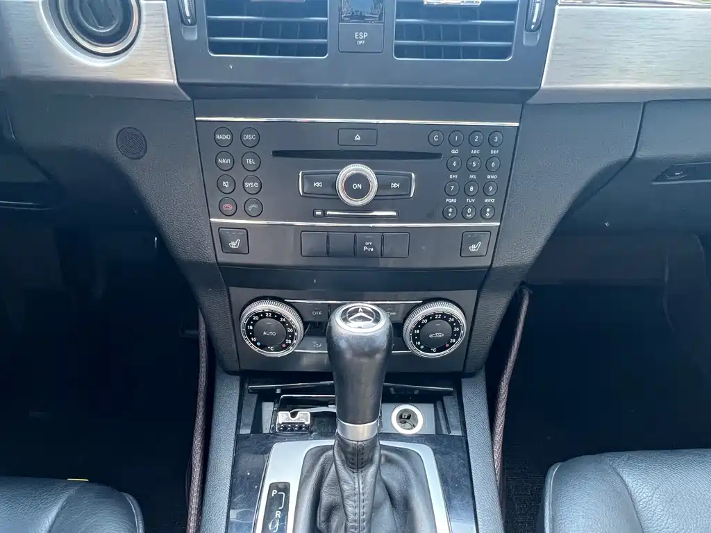 Mercedes-Benz GLK-Class 2010 — фото 18