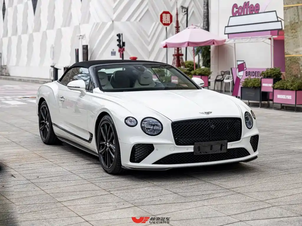 Bentley Continental 2022 — фото 3