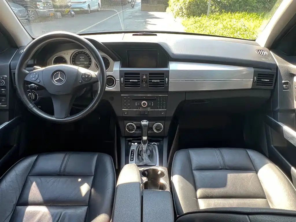 Mercedes-Benz GLK-Class 2010 — фото 16