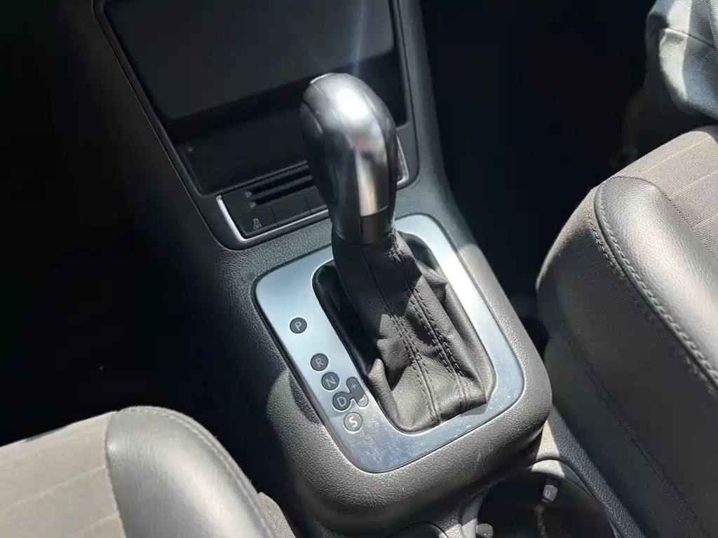 Volkswagen Tiguan 2015 — фото 17