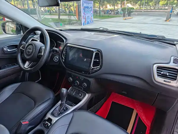 Jeep Compass 2018