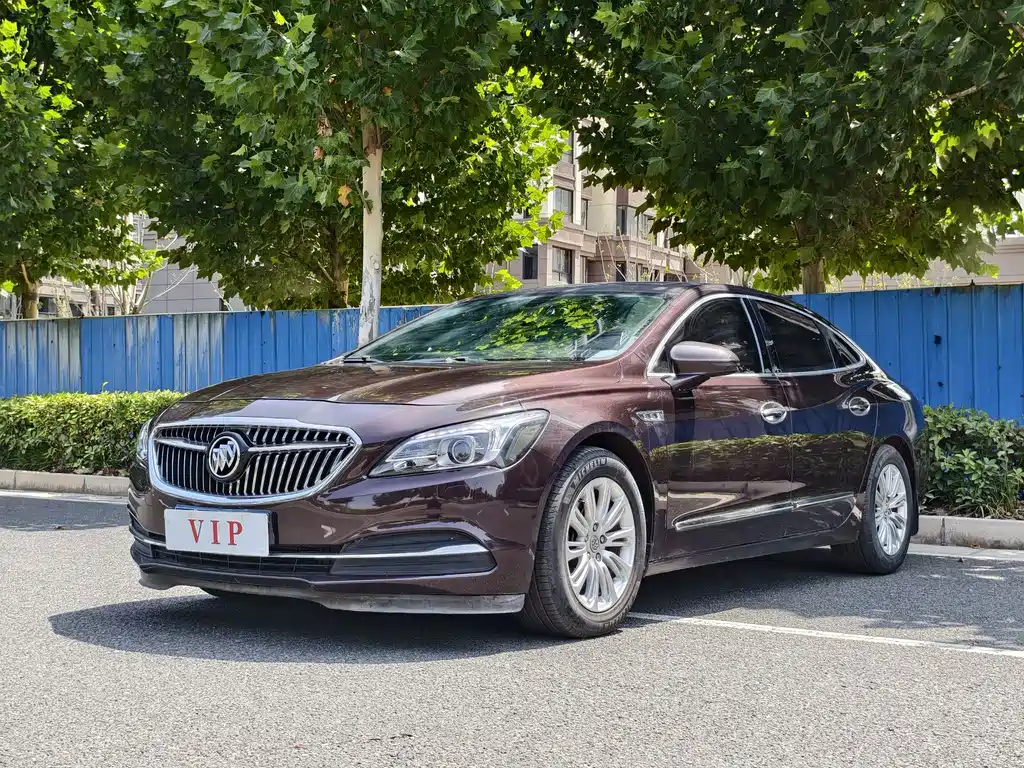 Buick LaCrosse 2016 — фото 1