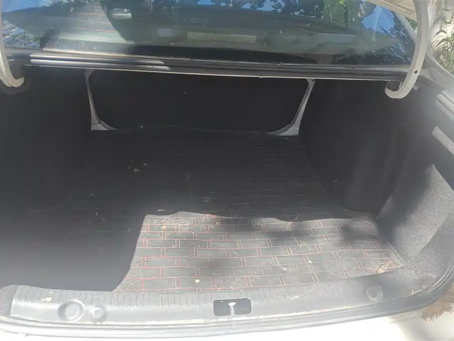 Volkswagen Lavida 2015