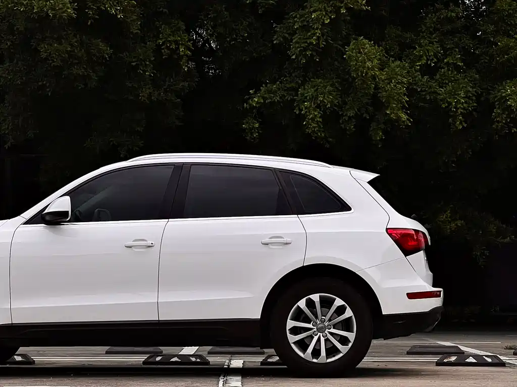 Audi Q5 2015 — фото 8
