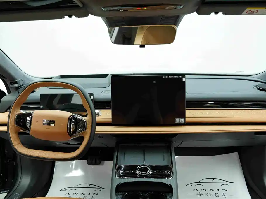 Geely Galaxy Starshine 8 2025 — фото 23