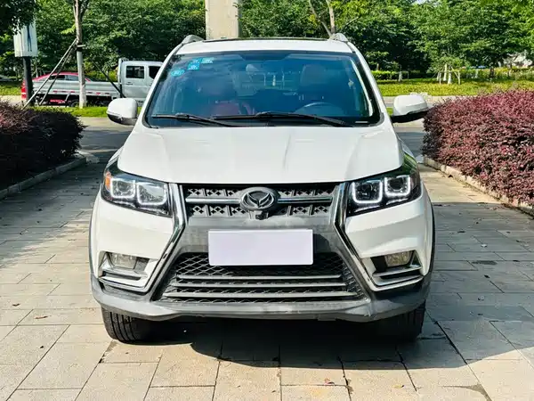 BAIC Huansu S3 2018