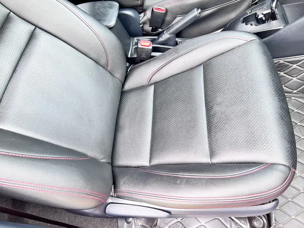 Toyota Yaris L 2022 — фото 15