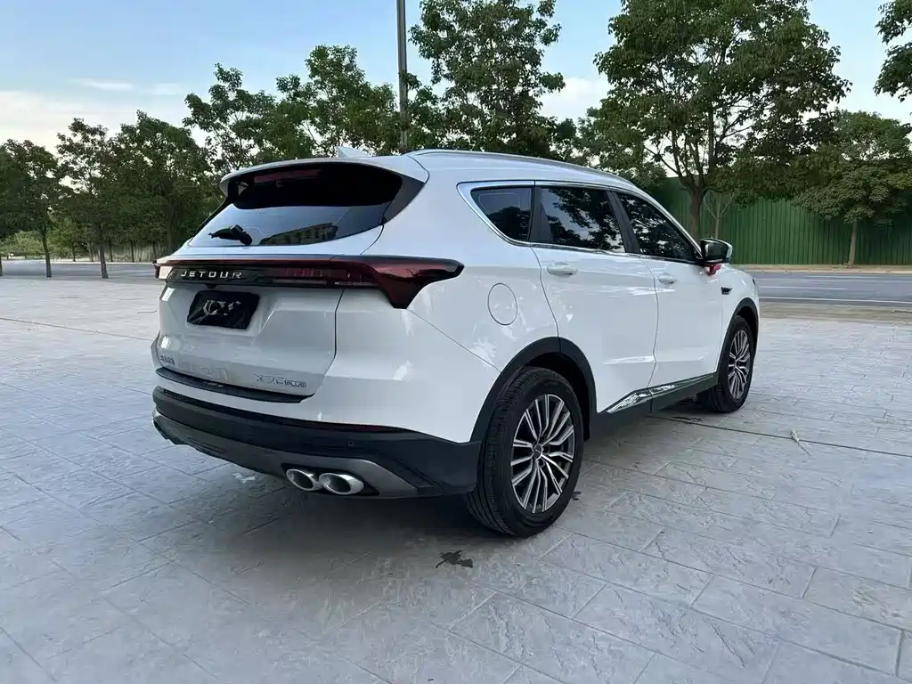 Jetour X70 PLUS 2025