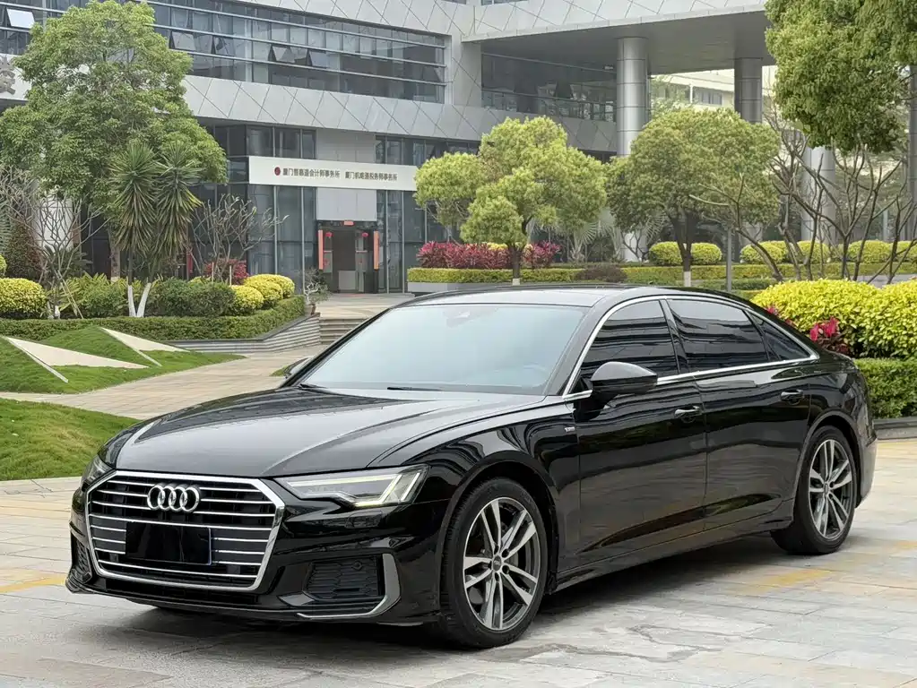 Audi A6L 2020 — фото 1
