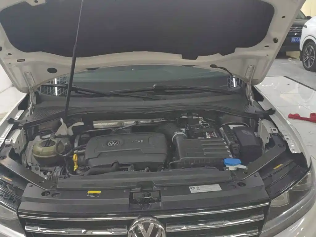 Volkswagen Tiguan L 2018 — фото 20